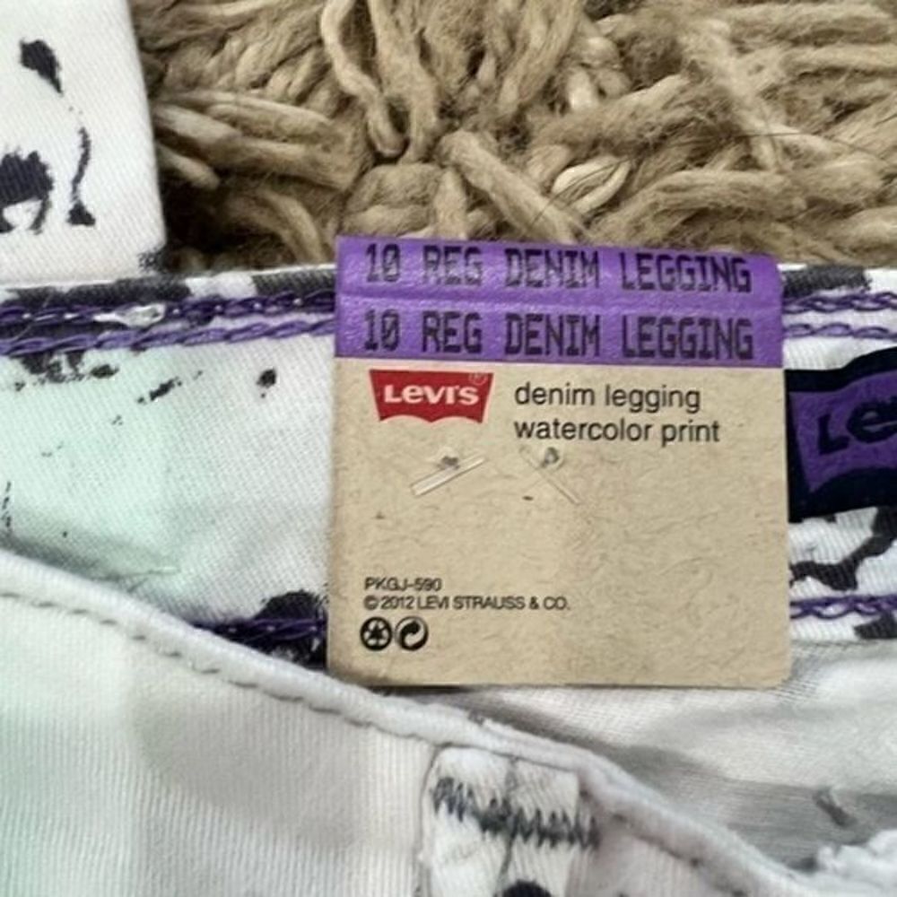 ‼️ NWT Levis denim lagging watercolor print kids size 10,16 reg - Picture 8 of 9